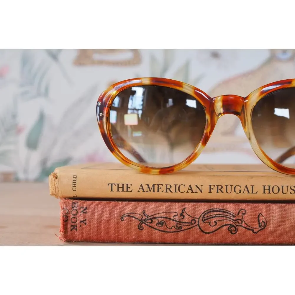 Vintage 1960s Mod Sunglasses Made in Italy Multicolor Thick Frame MCM Retro NOS
